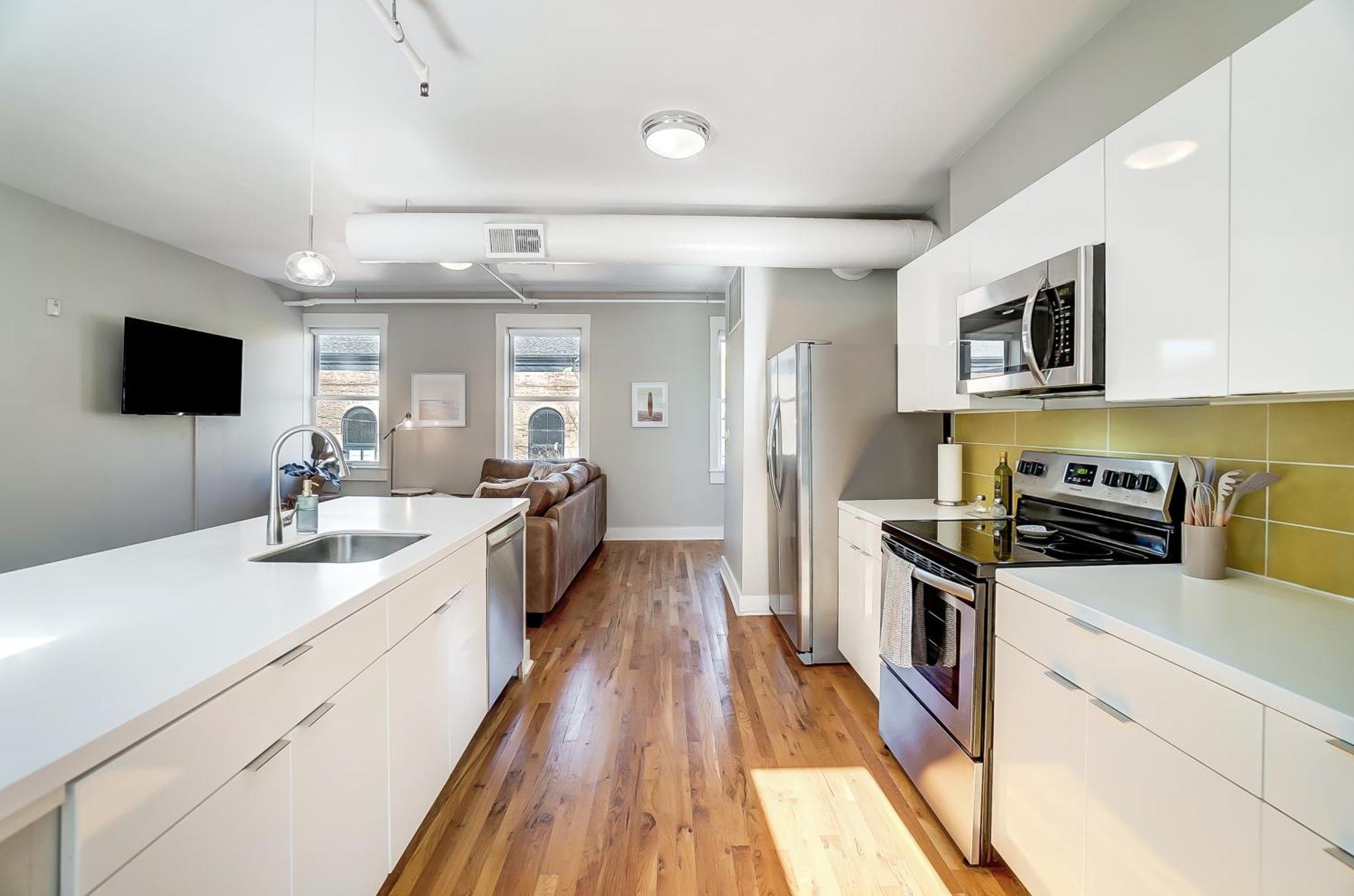 Sunny Downtown Apartment, Walk To Washington Park! Σινσινάτι Εξωτερικό φωτογραφία